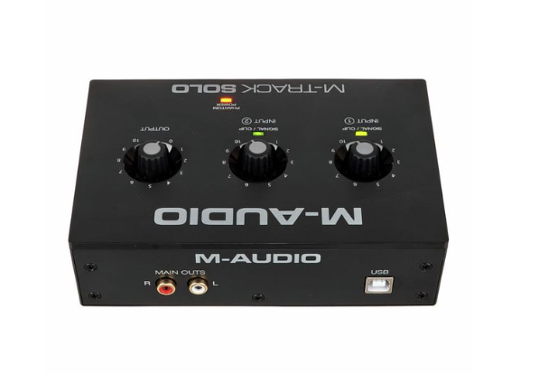 M-Audio M-Track Solo – Vue 4 | Fluxlab